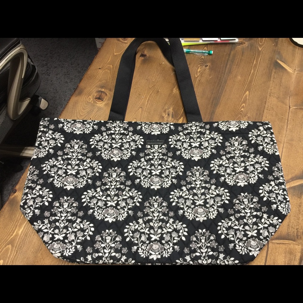 Vera Bradley tote